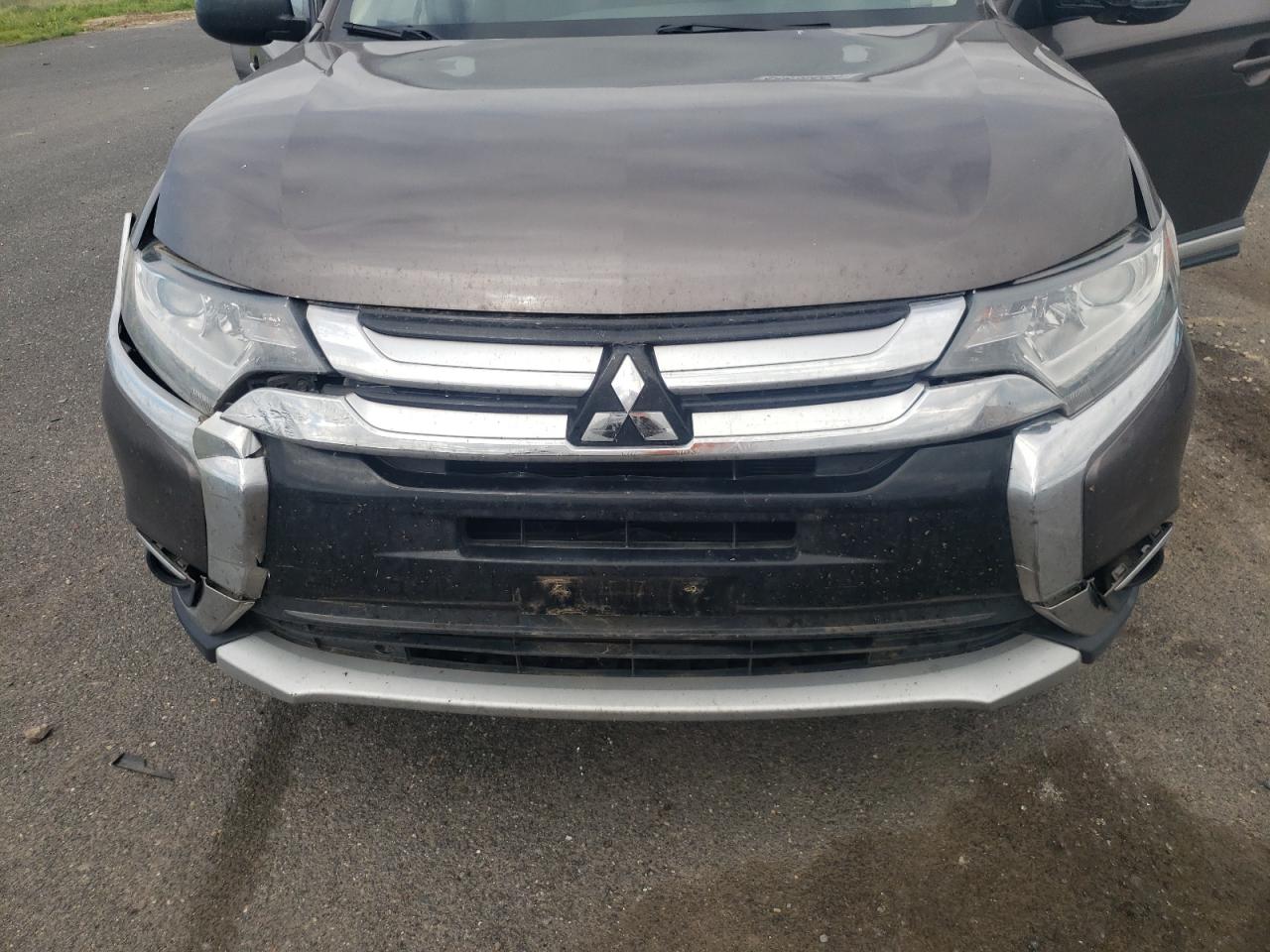 Photo 11 VIN: JA4AD2A36GZ050608 - MITSUBISHI OUTLANDER 