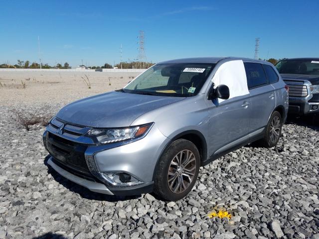 Photo 1 VIN: JA4AD2A36HZ030361 - MITSUBISHI OUTLANDER 