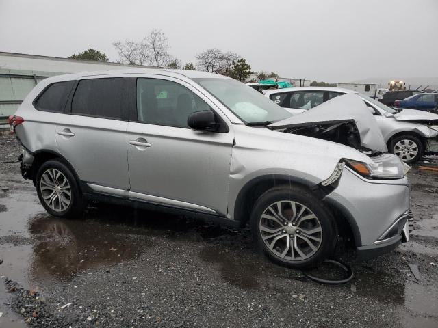 Photo 3 VIN: JA4AD2A36JZ003103 - MITSUBISHI OUTLANDER 