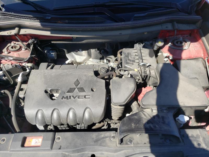 Photo 6 VIN: JA4AD2A36KZ026348 - MITSUBISHI OUTLANDER 