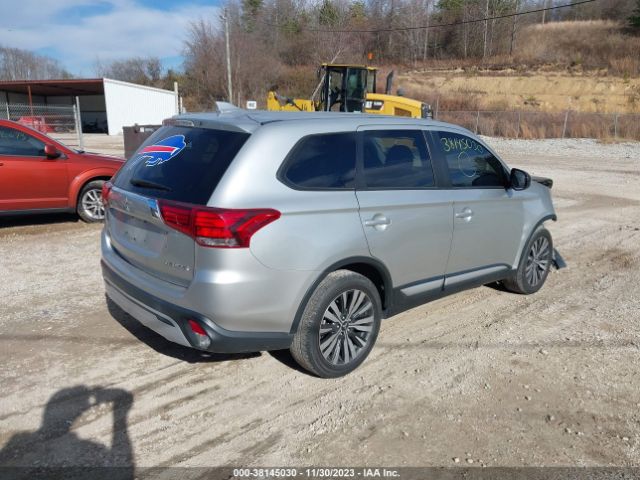 Photo 3 VIN: JA4AD2A36KZ053565 - MITSUBISHI OUTLANDER 