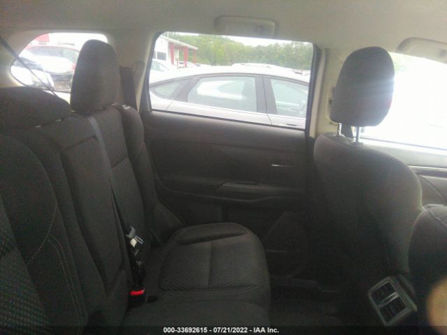 Photo 7 VIN: JA4AD2A36LZ011740 - MITSUBISHI OUTLANDER 