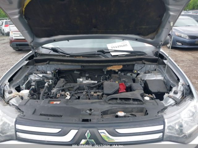 Photo 9 VIN: JA4AD2A37EZ006338 - MITSUBISHI OUTLANDER 