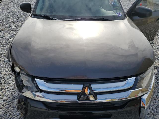 Photo 11 VIN: JA4AD2A37GZ044560 - MITSUBISHI OUTLANDER 