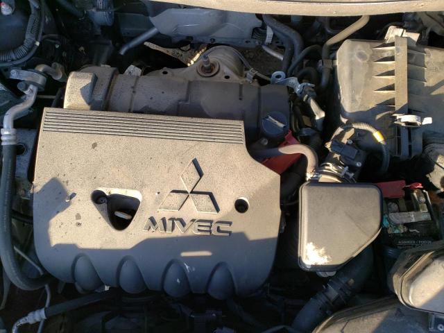 Photo 6 VIN: JA4AD2A37JZ055954 - MITSUBISHI OUTLANDER 