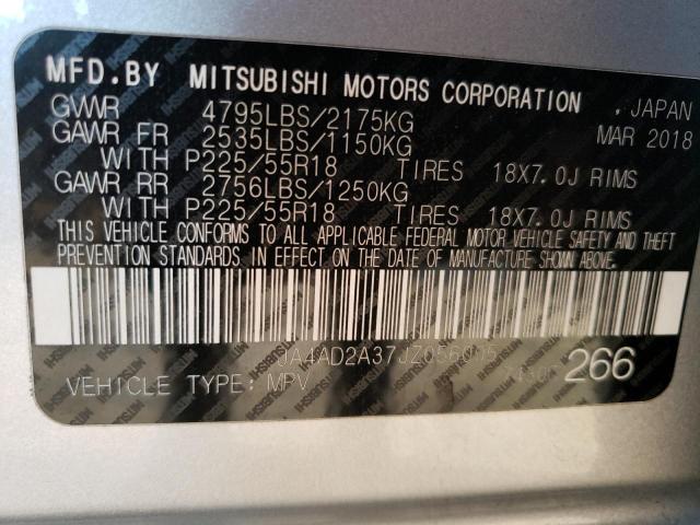 Photo 13 VIN: JA4AD2A37JZ056005 - MITSUBISHI OUTLANDER 