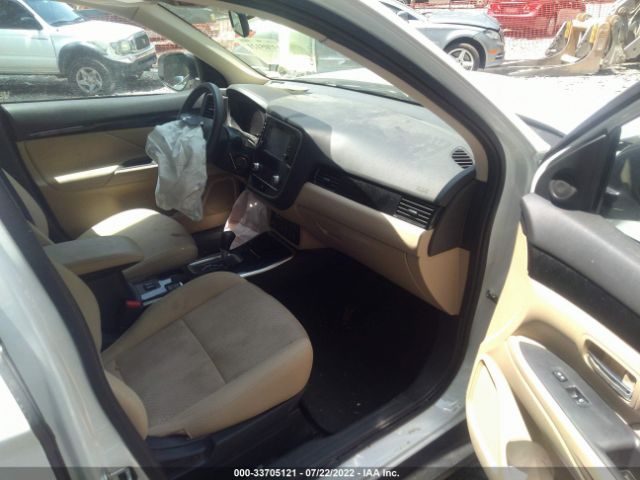 Photo 4 VIN: JA4AD2A37LZ013173 - MITSUBISHI OUTLANDER 