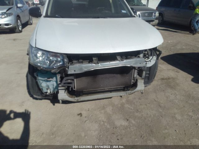 Photo 5 VIN: JA4AD2A38EZ010320 - MITSUBISHI OUTLANDER 