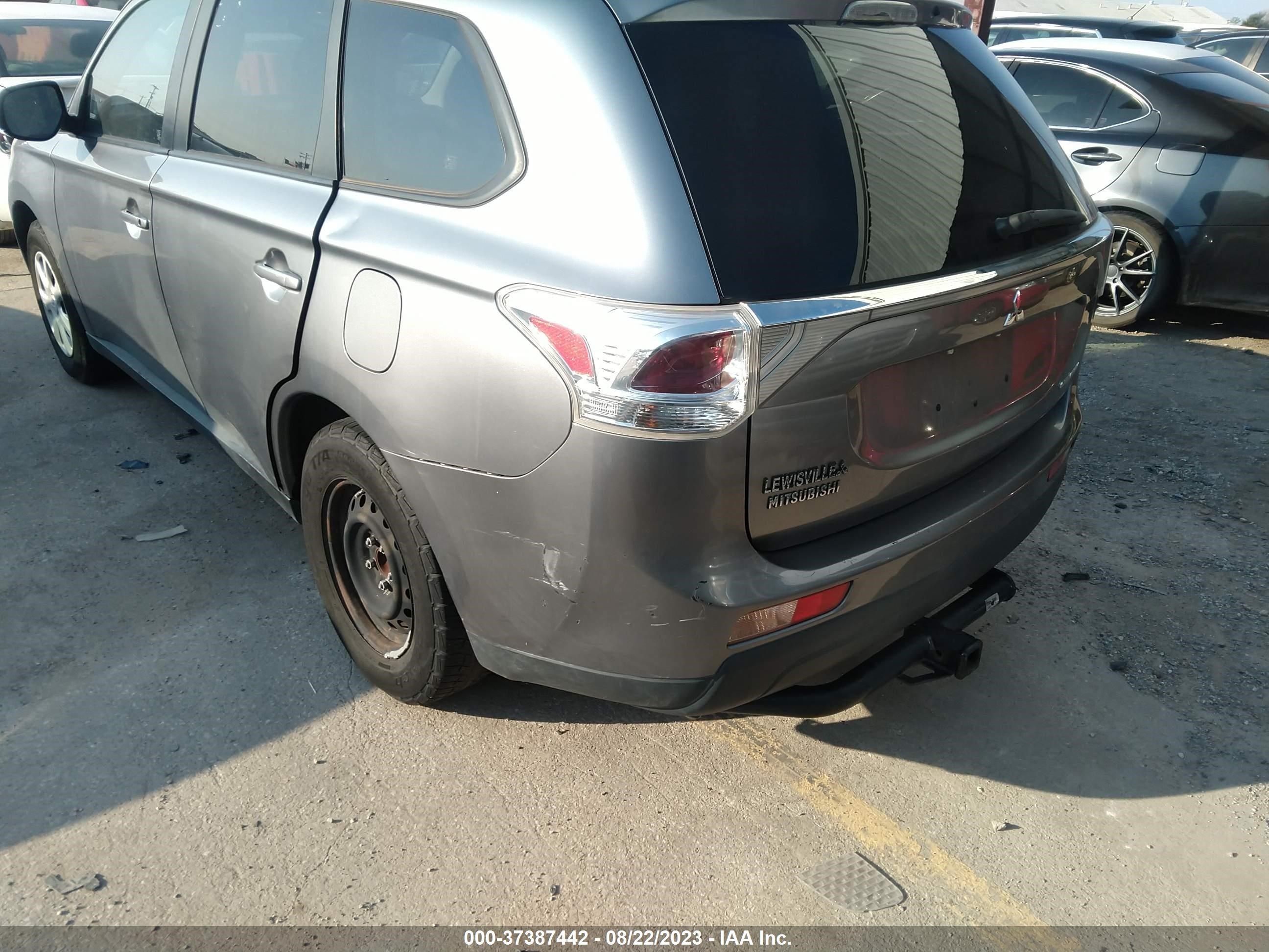 Photo 5 VIN: JA4AD2A38EZ017171 - MITSUBISHI OUTLANDER 