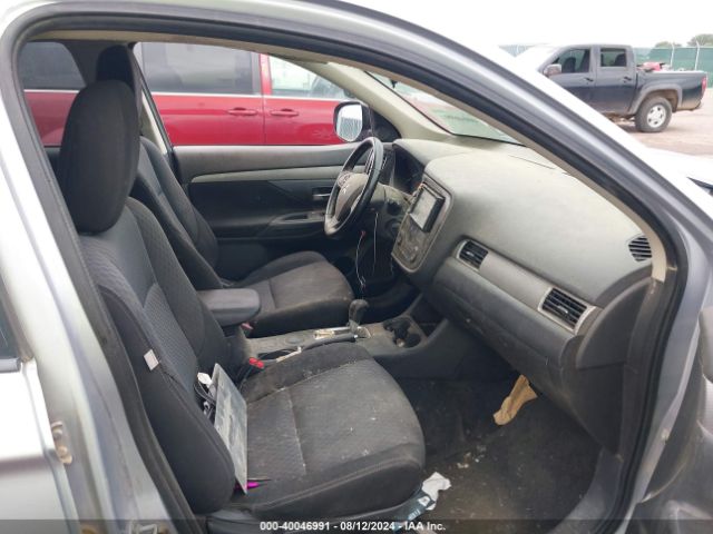 Photo 4 VIN: JA4AD2A38FZ002817 - MITSUBISHI OUTLANDER 