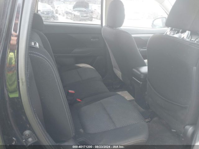 Photo 7 VIN: JA4AD2A38GZ008618 - MITSUBISHI OUTLANDER 