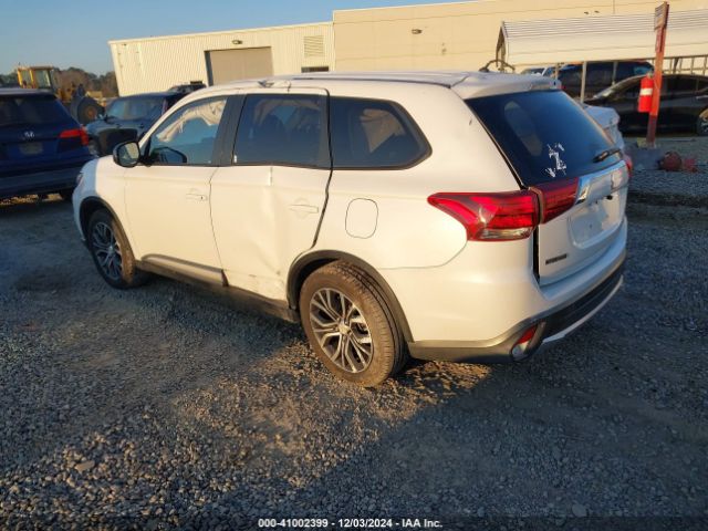 Photo 2 VIN: JA4AD2A38GZ016458 - MITSUBISHI OUTLANDER 