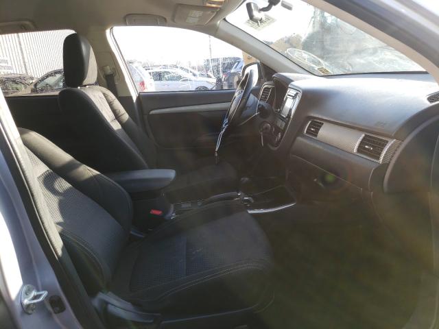 Photo 4 VIN: JA4AD2A38HZ009270 - MITSUBISHI OUTLANDER 