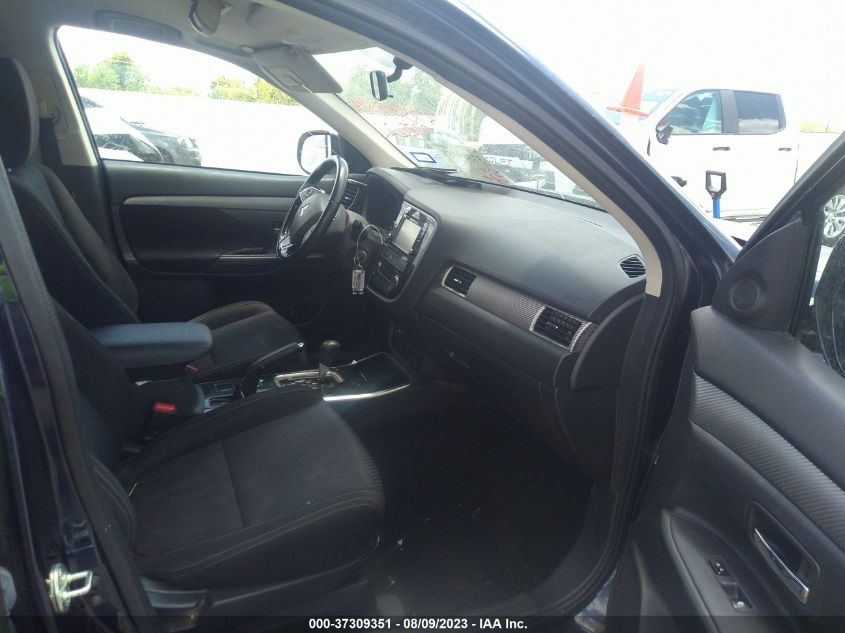 Photo 4 VIN: JA4AD2A38HZ051681 - MITSUBISHI OUTLANDER 