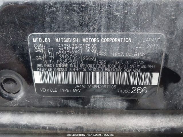 Photo 8 VIN: JA4AD2A38HZ067105 - MITSUBISHI OUTLANDER 