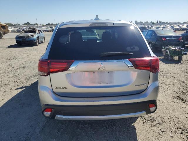 Photo 5 VIN: JA4AD2A38JZ015575 - MITSUBISHI OUTLANDER 