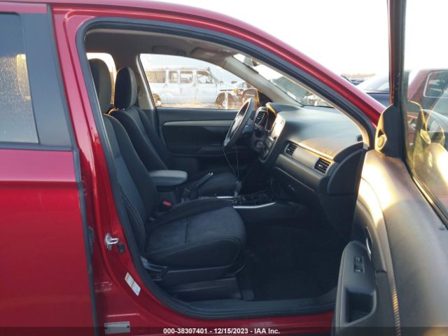 Photo 4 VIN: JA4AD2A38JZ032604 - MITSUBISHI OUTLANDER 