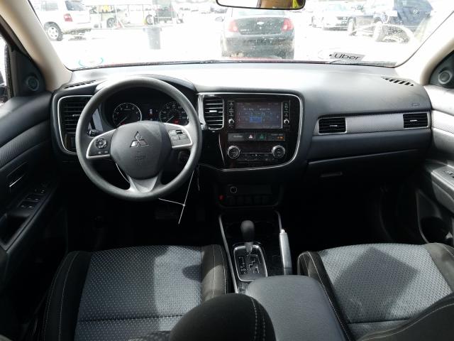 Photo 8 VIN: JA4AD2A38JZ032621 - MITSUBISHI OUTLANDER 