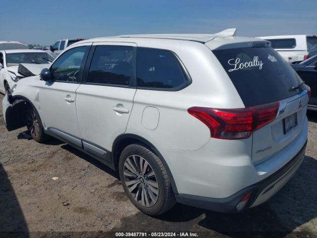 Photo 2 VIN: JA4AD2A38LZ048143 - MITSUBISHI OUTLANDER 