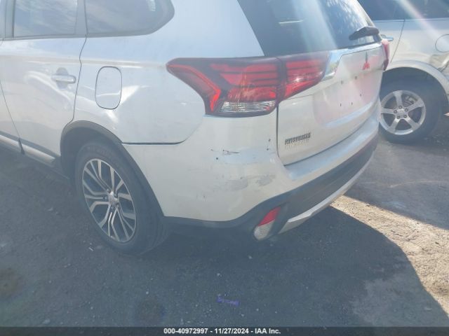 Photo 5 VIN: JA4AD2A39HZ044268 - MITSUBISHI OUTLANDER 