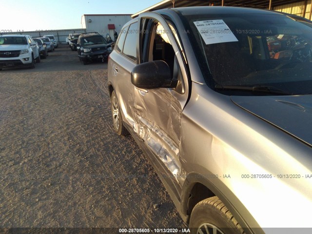 Photo 5 VIN: JA4AD2A39HZ044559 - MITSUBISHI OUTLANDER 