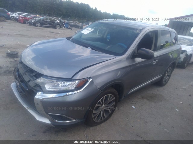 Photo 1 VIN: JA4AD2A39JJ002591 - MITSUBISHI OUTLANDER 