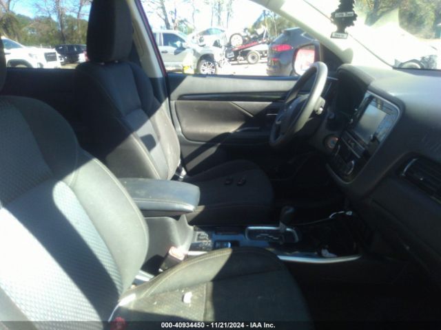 Photo 4 VIN: JA4AD2A39KZ004716 - MITSUBISHI OUTLANDER 