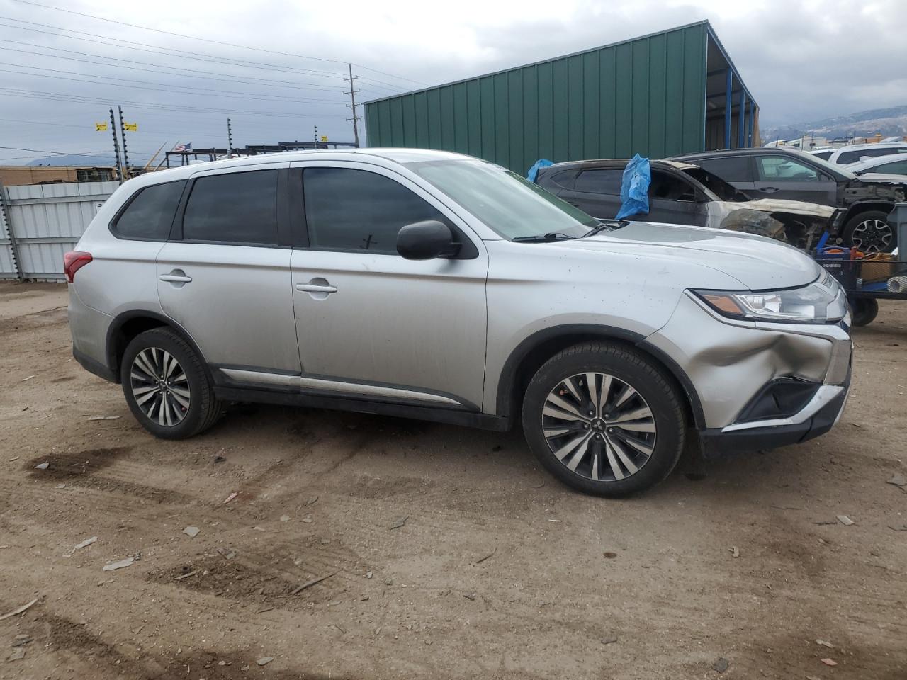 Photo 3 VIN: JA4AD2A39LJ001797 - MITSUBISHI OUTLANDER 