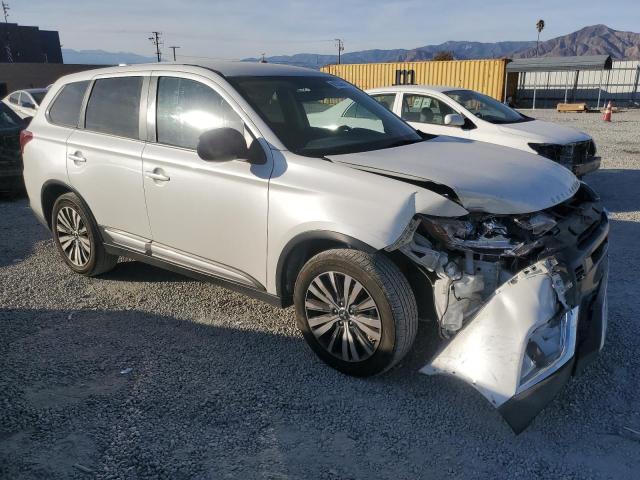 Photo 3 VIN: JA4AD2A39LZ048605 - MITSUBISHI OUTLANDER 