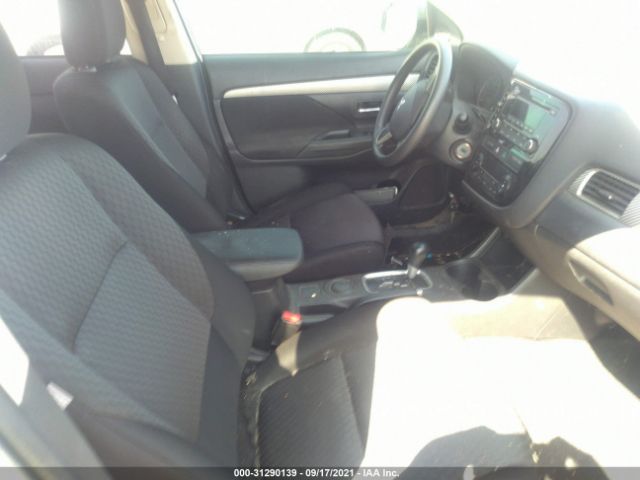 Photo 4 VIN: JA4AD2A3XEZ001845 - MITSUBISHI OUTLANDER 