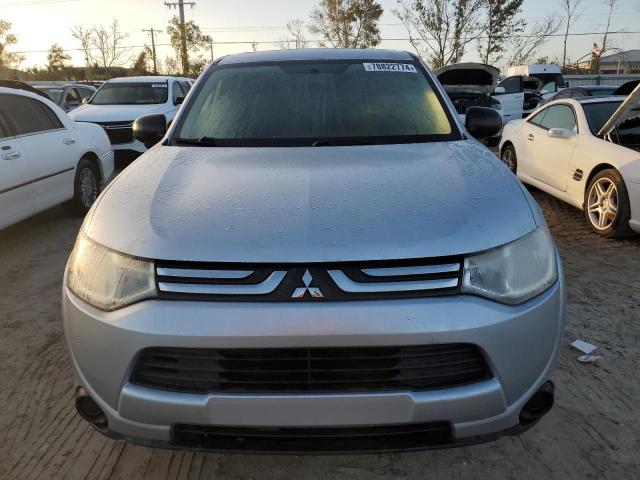 Photo 4 VIN: JA4AD2A3XEZ002509 - MITSUBISHI OUTLANDER 