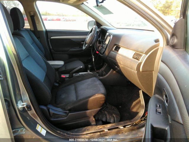 Photo 4 VIN: JA4AD2A3XEZ005149 - MITSUBISHI OUTLANDER 