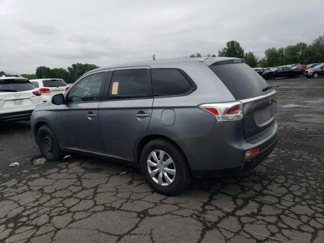 Photo 1 VIN: JA4AD2A3XEZ015213 - MITSUBISHI OUTLANDER 