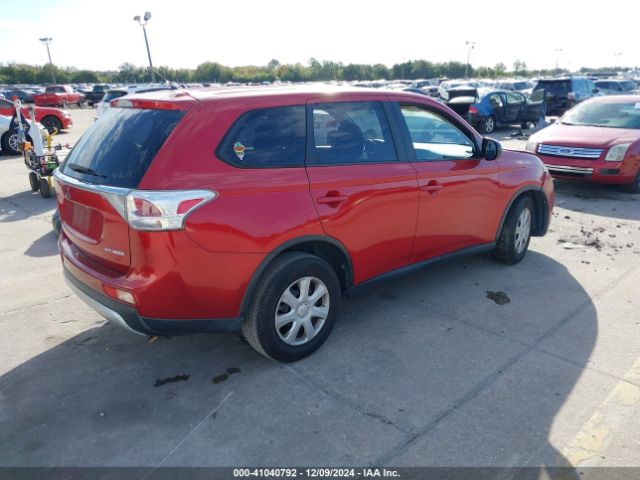 Photo 3 VIN: JA4AD2A3XFZ000292 - MITSUBISHI OUTLANDER 