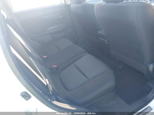 Photo 7 VIN: JA4AD2A3XFZ010238 - MITSUBISHI OUTLANDER 