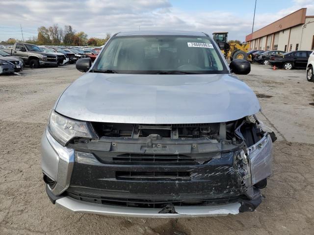 Photo 4 VIN: JA4AD2A3XGZ014114 - MITSUBISHI OUTLANDER 