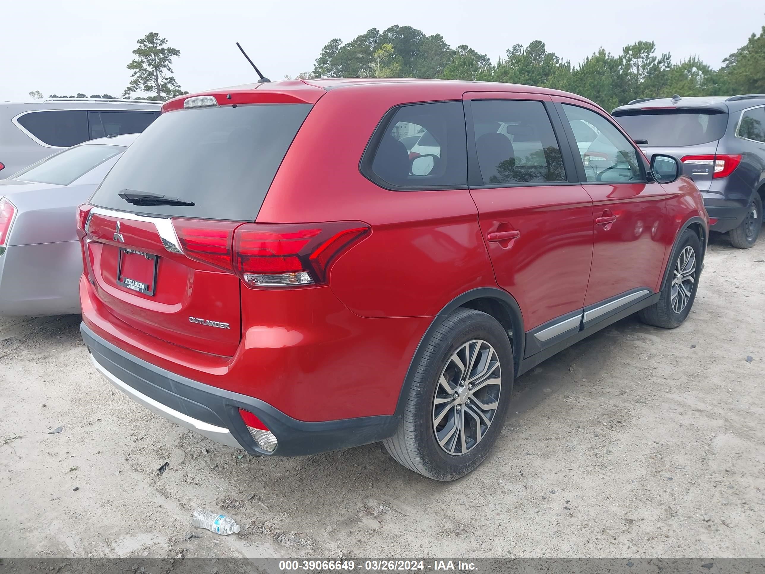 Photo 3 VIN: JA4AD2A3XGZ053074 - MITSUBISHI OUTLANDER 