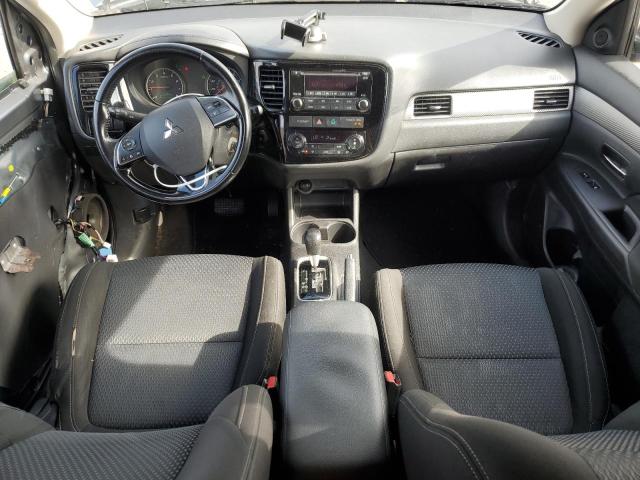 Photo 7 VIN: JA4AD2A3XGZ060915 - MITSUBISHI OUTLANDER 