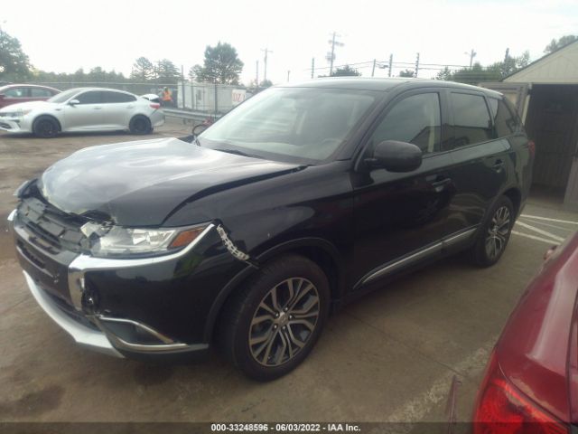 Photo 1 VIN: JA4AD2A3XHZ014809 - MITSUBISHI OUTLANDER 