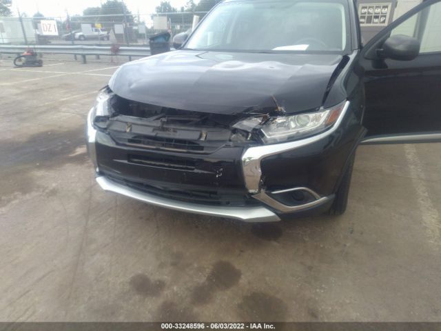 Photo 5 VIN: JA4AD2A3XHZ014809 - MITSUBISHI OUTLANDER 