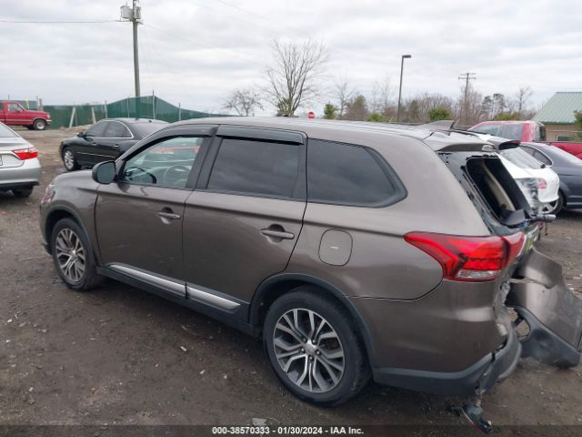 Photo 2 VIN: JA4AD2A3XHZ054257 - MITSUBISHI OUTLANDER 