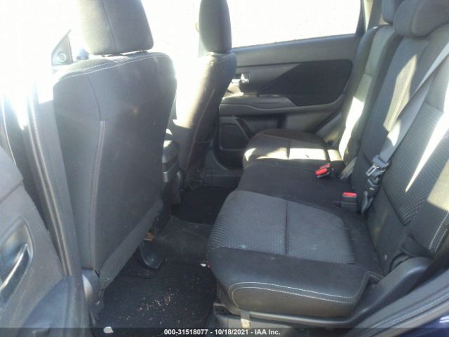 Photo 7 VIN: JA4AD2A3XHZ061189 - MITSUBISHI OUTLANDER 