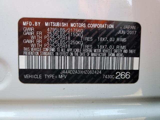 Photo 12 VIN: JA4AD2A3XHZ062424 - MITSUBISHI OUTLANDER 