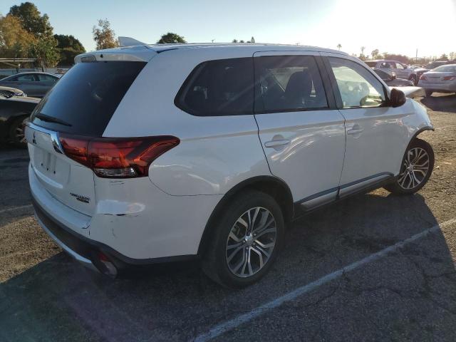 Photo 2 VIN: JA4AD2A3XHZ062424 - MITSUBISHI OUTLANDER 