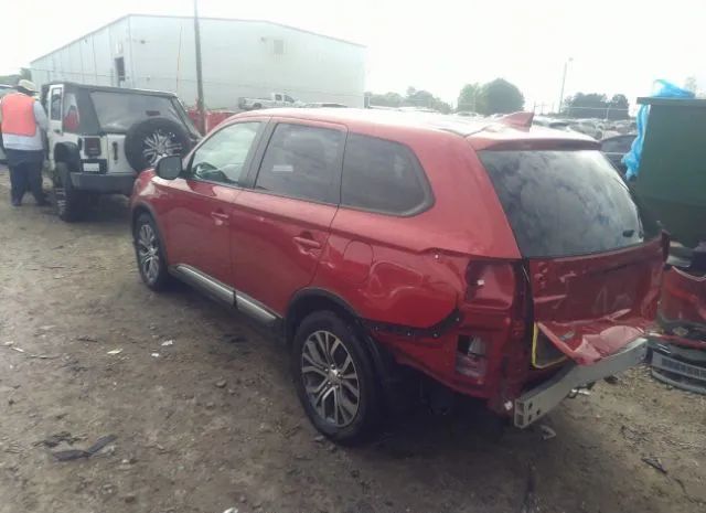 Photo 2 VIN: JA4AD2A3XHZ066232 - MITSUBISHI OUTLANDER 