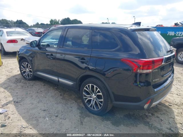 Photo 2 VIN: JA4AD2A3XJJ006066 - MITSUBISHI OUTLANDER 