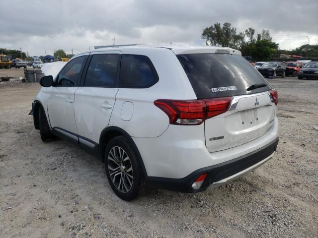 Photo 2 VIN: JA4AD2A3XJZ001581 - MITSUBISHI OUTLANDER 