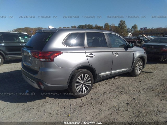 Photo 3 VIN: JA4AD2A3XKZ037210 - MITSUBISHI OUTLANDER 