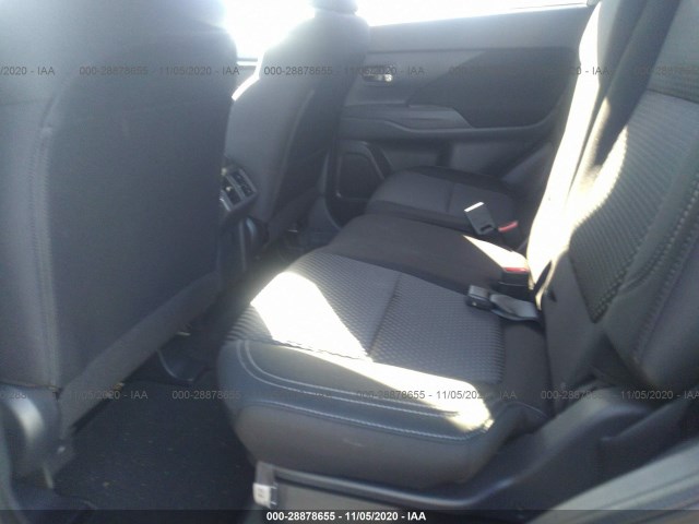 Photo 7 VIN: JA4AD2A3XKZ037210 - MITSUBISHI OUTLANDER 