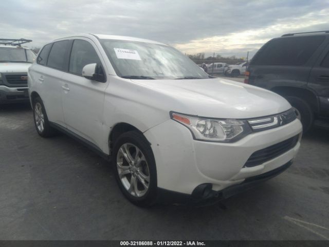 Photo 0 VIN: JA4AD3A30EZ001598 - MITSUBISHI OUTLANDER 